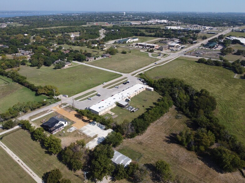 More Photos Of 301 Hubbard Dr, Heath Loft Creative Space For Lease