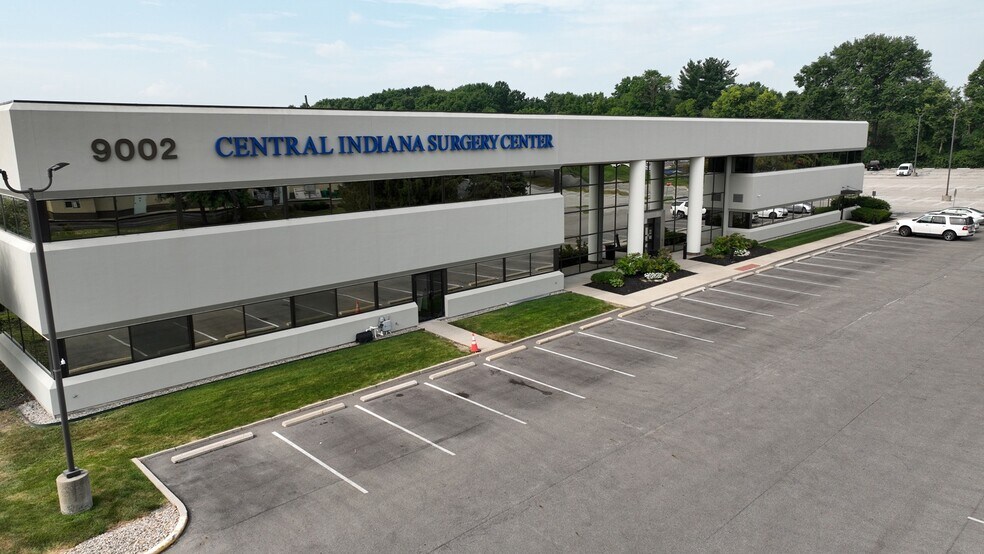 More Photos Of 8902-9002 N Meridian St, Indianapolis Medical For Lease