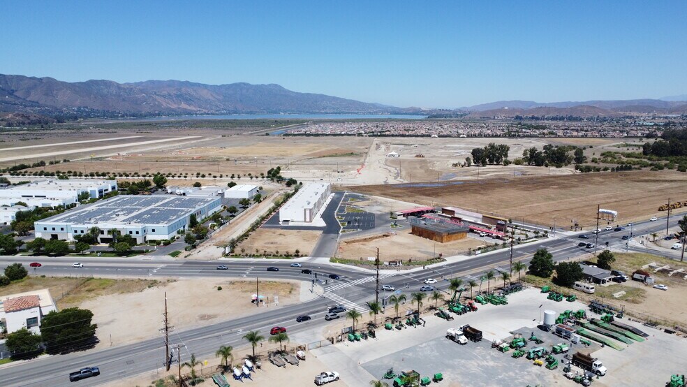 More Photos Of 33565 Mission Trail, Lake Elsinore Land For Lease