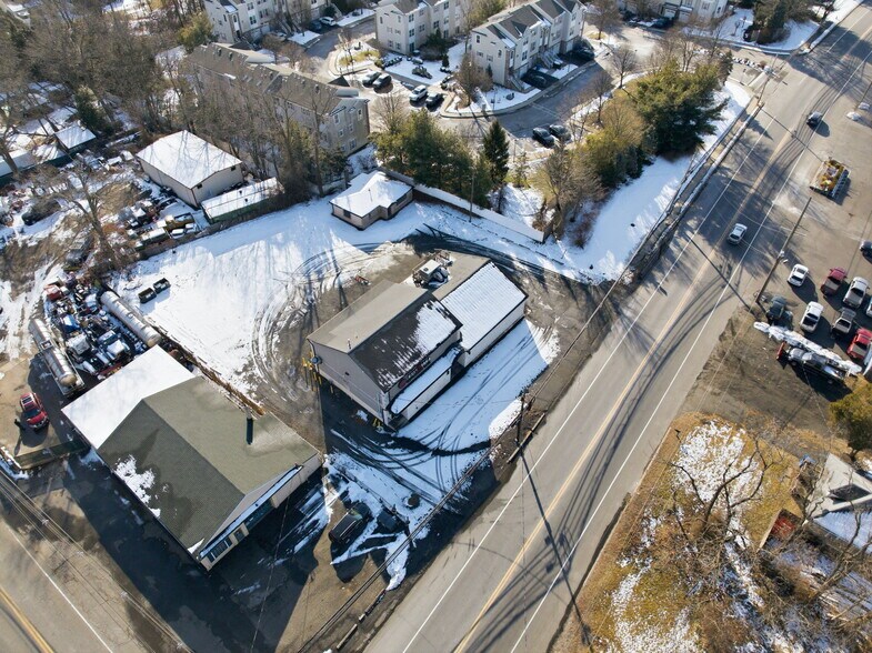 More Photos Of 238 Highway 34, Old Bridge Storefront Retail Residential For Sale