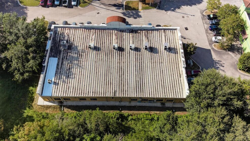 More Photos Of 7645 Merrill Rd, Jacksonville Freestanding For Lease