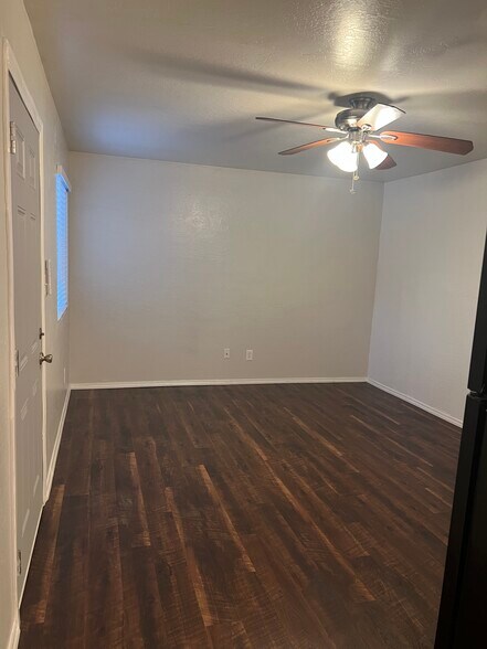 More Photos Of 1001 N 9th St, Phoenix Apartments For Sale