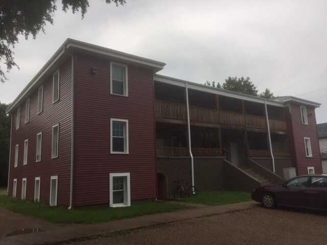 More Photos Of 255 2nd St SW, Huron Apartments For Sale