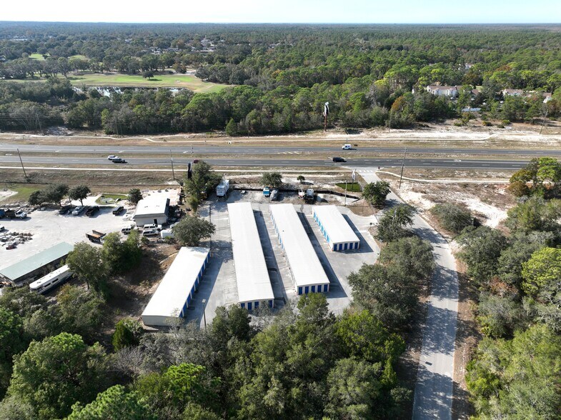 More Photos Of 9832 Osceola Dr, Spring Hill Self Storage For Sale