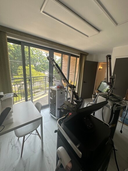 More Photos Of 56 Doyer Ave, White Plains Apartments For Sale