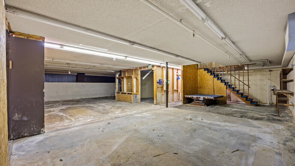 More Photos Of 461 Grand Ave, Grand Junction Freestanding For Sale