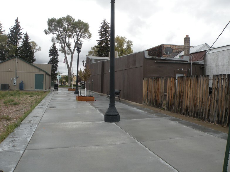 More Photos Of 712 J C Penney Dr, Kemmerer Bar For Sale