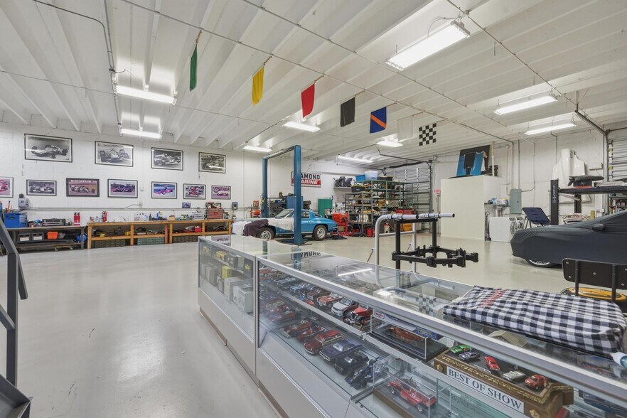 More Photos Of 1210 NE 8th Ave, Fort Lauderdale Warehouse For Sale