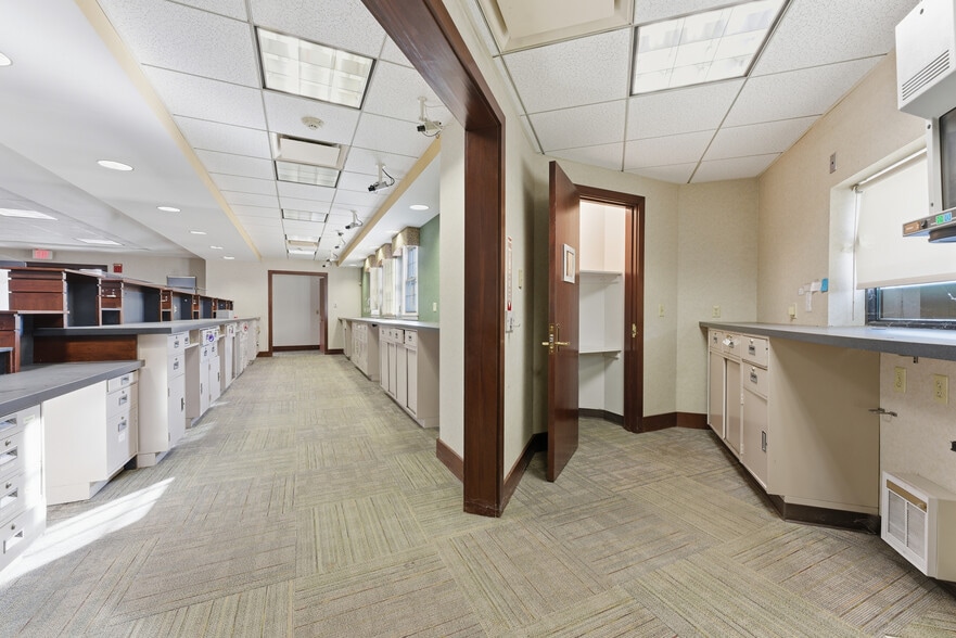 More Photos Of 494 Newton St, South Hadley Bank For Sale