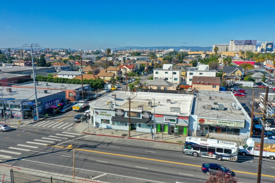 More Photos Of 1959-1965 S San Pedro St, Los Angeles Storefront For Sale