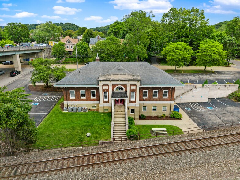 More Photos Of 500 Chadwick St, Sewickley Medical For Sale