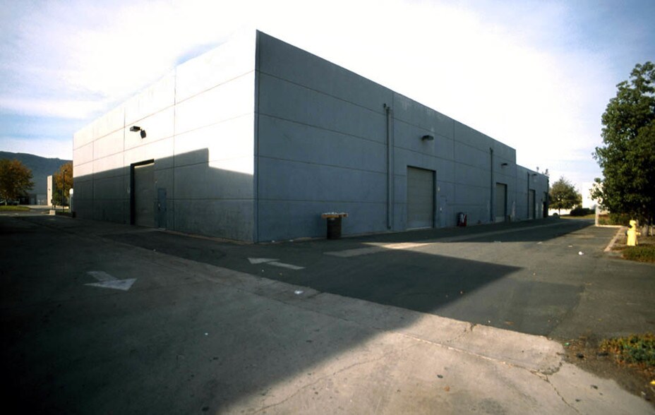 More Photos Of 27460 Aqua Vista Way, Temecula Manufacturing For Lease