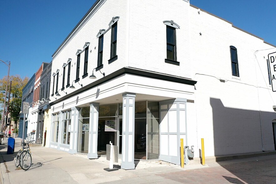 More Photos Of 428-450 Cleveland Ave, Loveland Storefront Retail Office For Lease