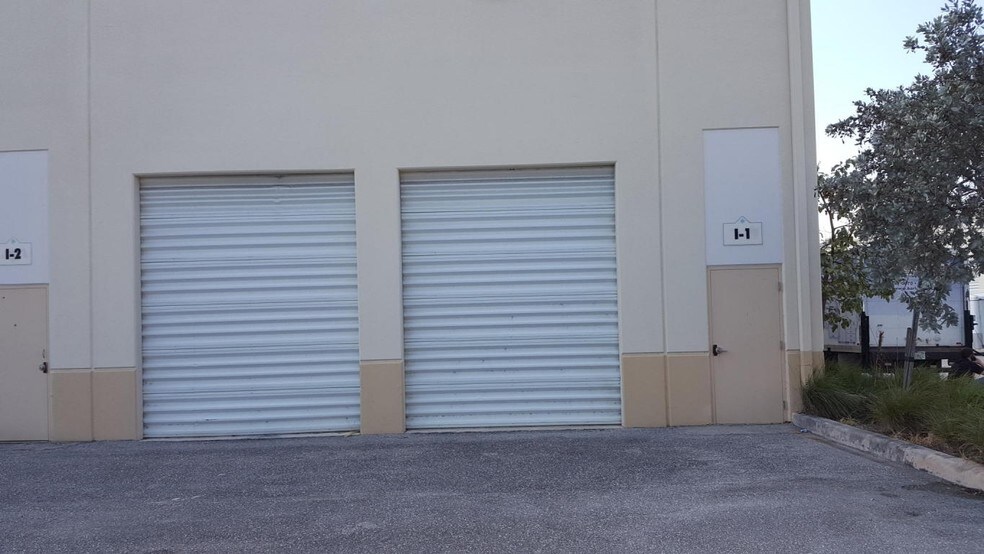 More Photos Of 2755 Vista Pky, West Palm Beach Coworking Space