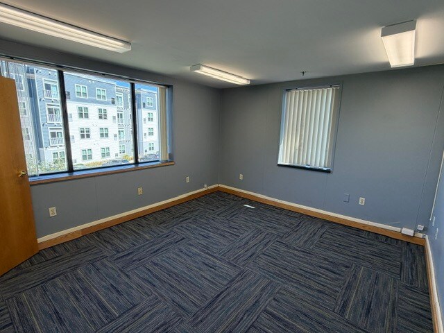 More Photos Of 385 Court St, Plymouth Office For Lease