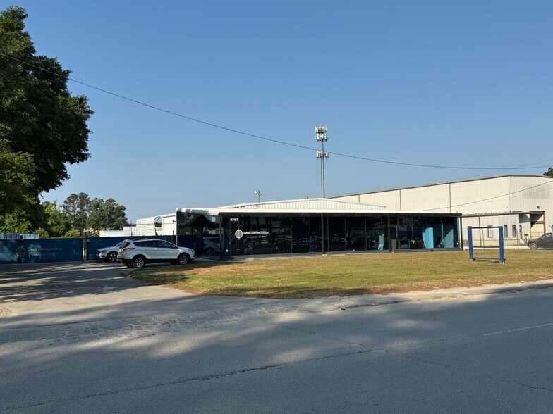 More Photos Of 9797 Highway 78, Ladson Light Distribution For Lease