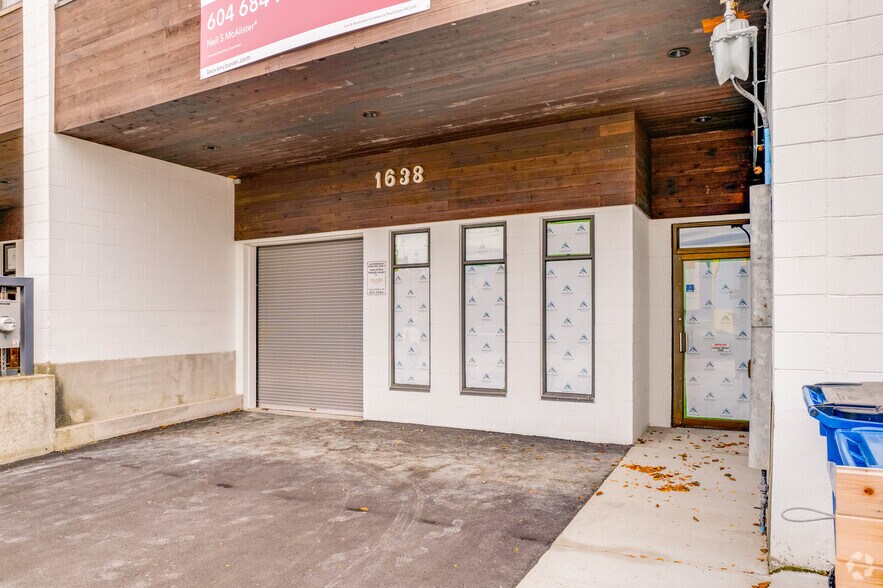 More Photos Of 1632-1644 W 6th Ave, Vancouver Flex For Lease