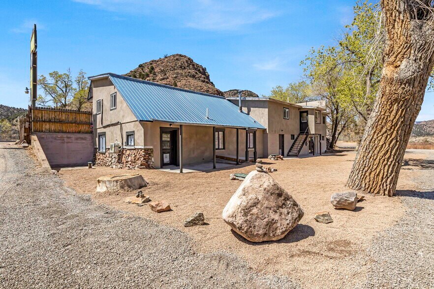 More Photos Of 27077 US Highway 50, Cotopaxi General Retail For Sale