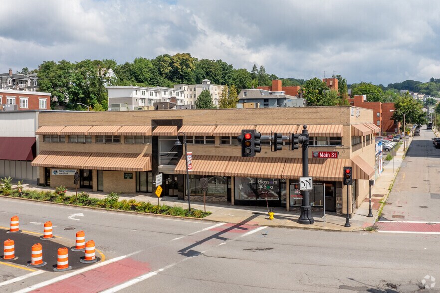 More Photos Of 281 Main St, Fitchburg Storefront Retail Office For Sale
