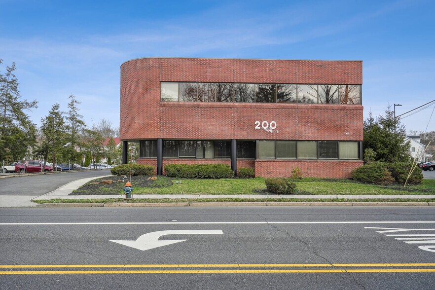 More Photos Of 200 South St, New Providence Medical For Sale
