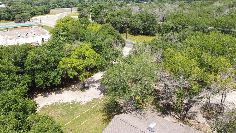 More Photos Of 3710 Waterwood Pass, Elmendorf Restaurant For Sale