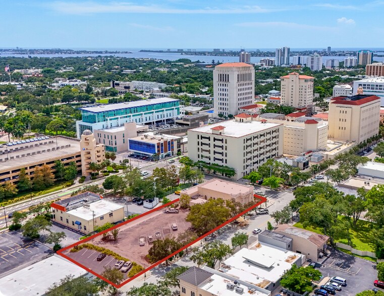 More Photos Of 2100 Main St, Sarasota Land For Sale