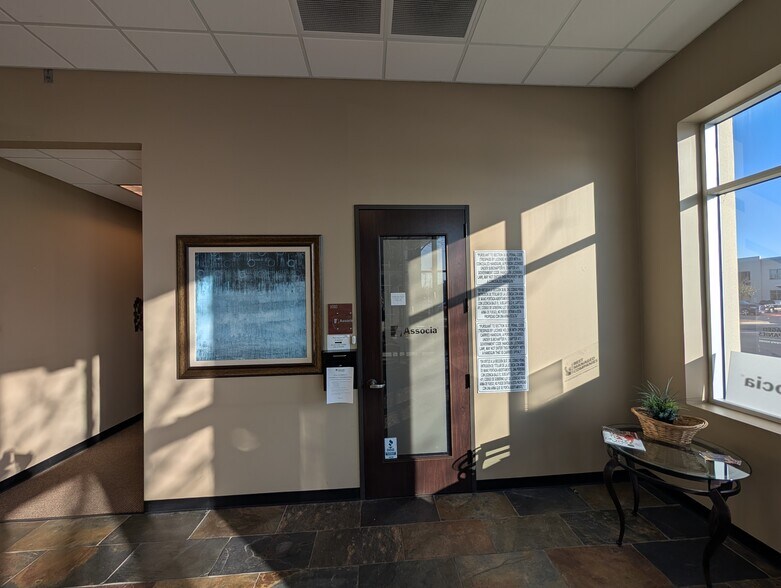 More Photos Of 2300 Greenhill Dr, Round Rock Office For Lease