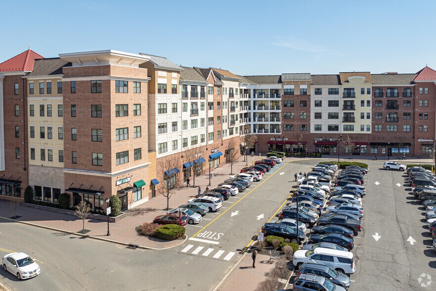 More Photos Of 100 Veterans Memorial Dr W, Somerville Unknown For Lease