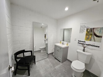 More Photos Of 13700 Crenshaw Blvd, Gardena Warehouse For Sale