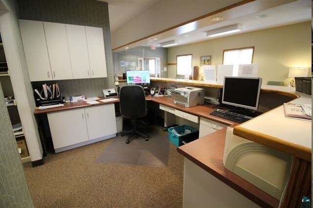 More Photos Of 1419 Beaser Ave, Ashland Office For Lease