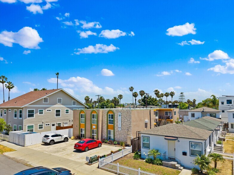 More Photos Of 4659 North Ave, San Diego Apartments For Sale