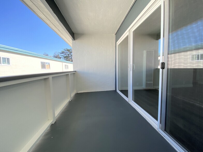 More Photos Of 631 Masonic Way, Belmont Apartments For Sale