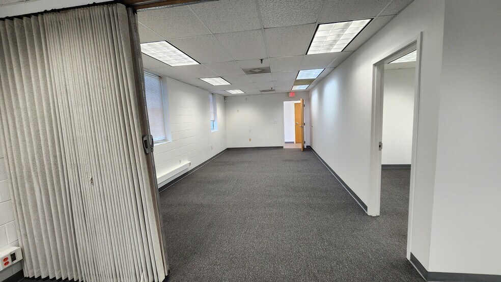 More Photos Of 3600 Formosa Ave, McAllen Distribution For Lease