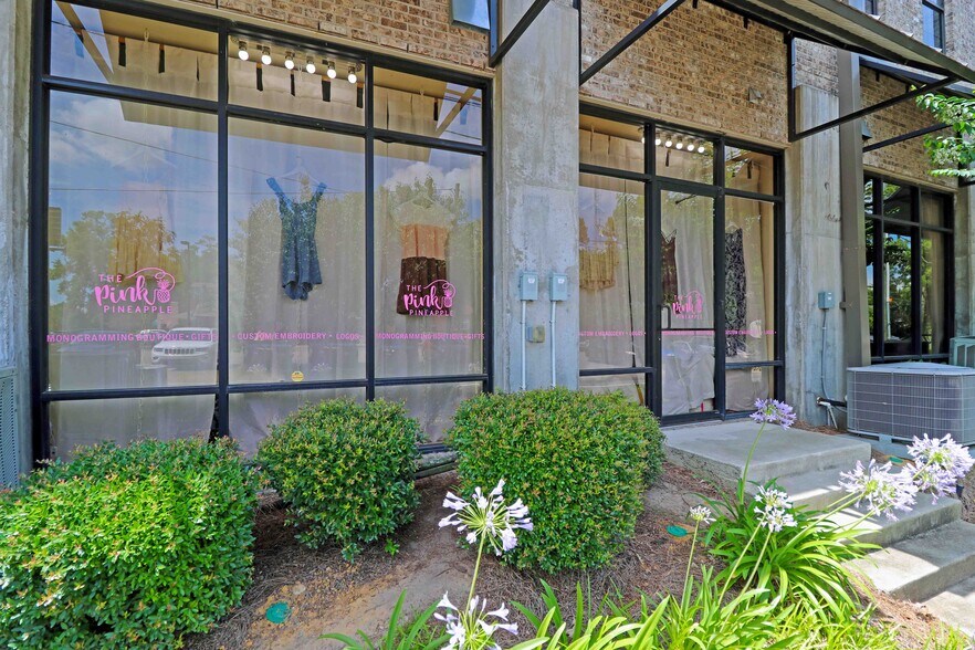 More Photos Of 1240 Thomasville Rd, Tallahassee Storefront For Lease