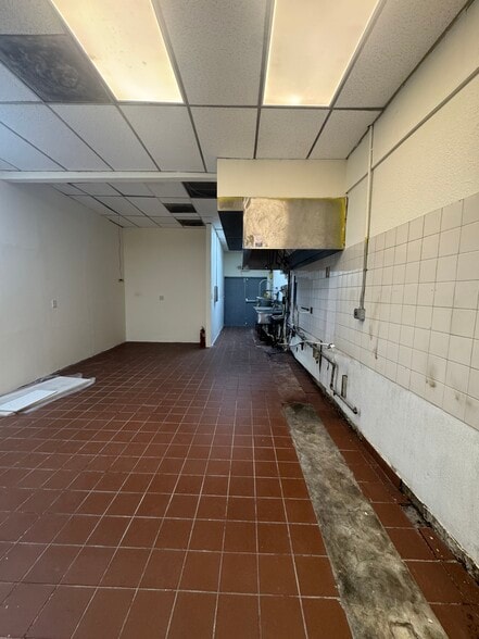 More Photos Of 1162-1186 N State Road 7, Lauderhill Unknown For Lease
