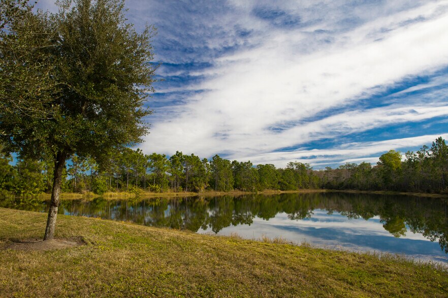 Primary Photo Of 10501 Six Mile Cypress Pky, Fort Myers Unknown For Lease
