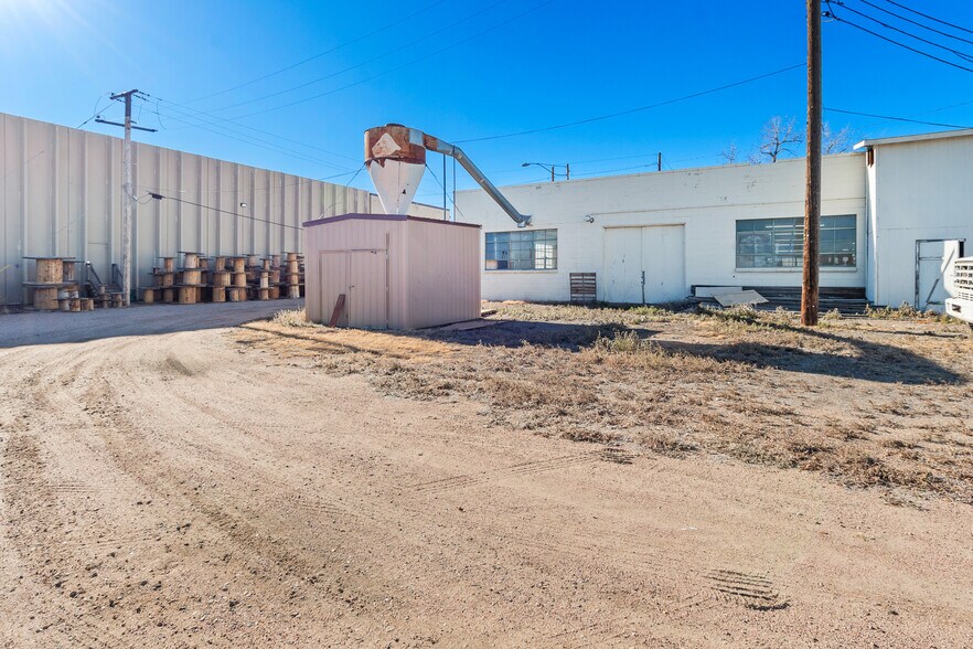More Photos Of 2332 4th Ave, Greeley Manufacturing For Sale