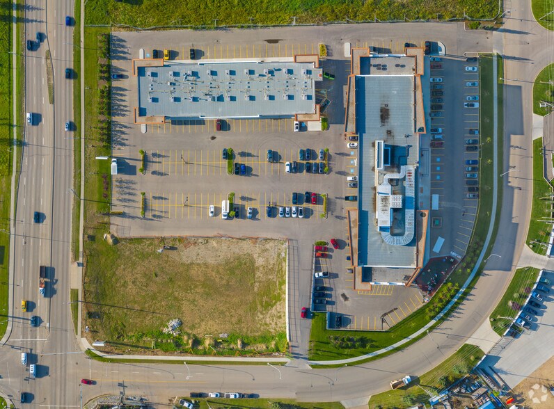 More Photos Of 5103-5177 55 Ave NW, Edmonton Unknown For Lease