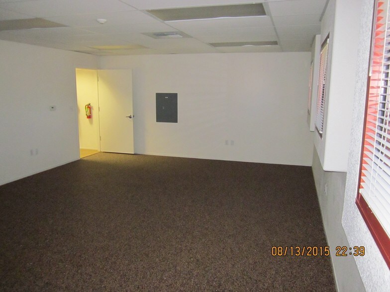 More Photos Of 1120 6th St, Modesto Unknown For Lease