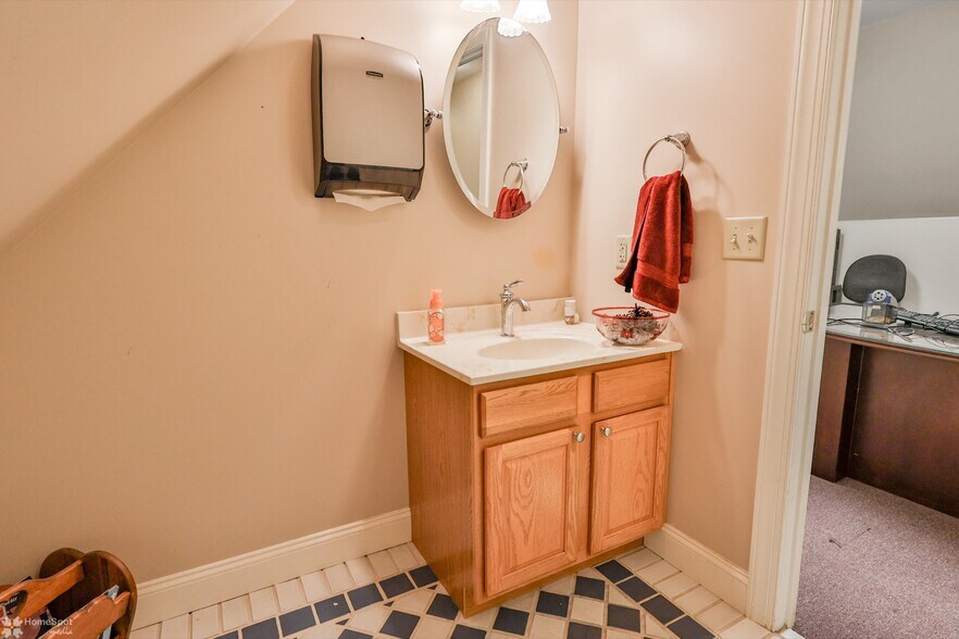 More Photos Of 1248 W Hamilton St, Allentown Office For Sale