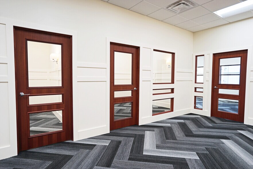 More Photos Of 3601 W Washington Ave, Yakima Office For Lease