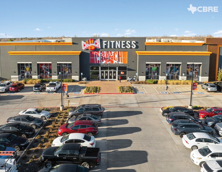 Primary Photo Of 2121 W Danforth, Edmond General Retail For Sale