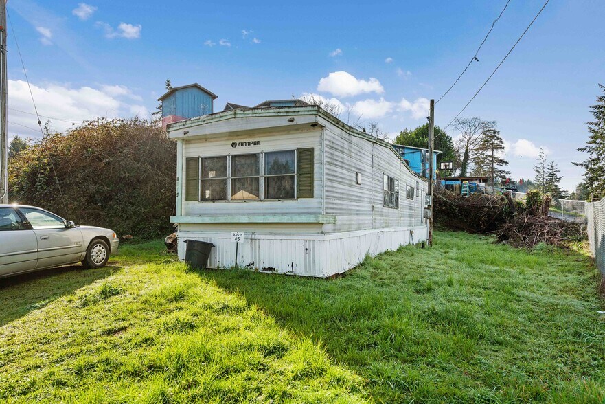 More Photos Of 93531 Coal Bank Ln, Coos Bay Manufactured Housing Mobile Home Park For Sale