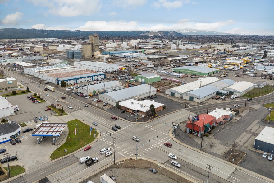 More Photos Of 802 N Fancher Rd, Spokane Valley Office For Sale