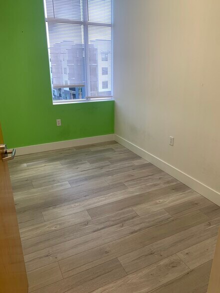 More Photos Of 1210 E Osceola Pky, Kissimmee Medical For Lease