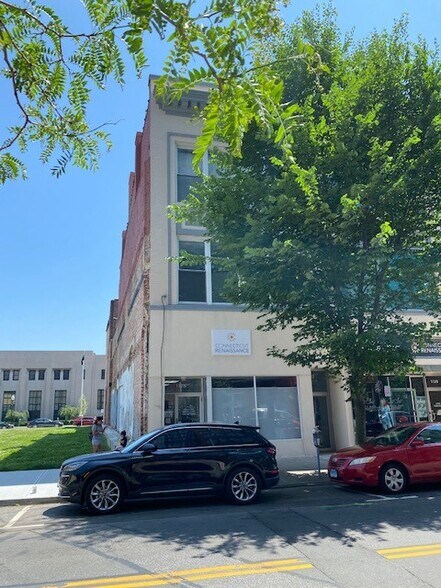 More Photos Of 1126 Main St, Bridgeport Office For Lease