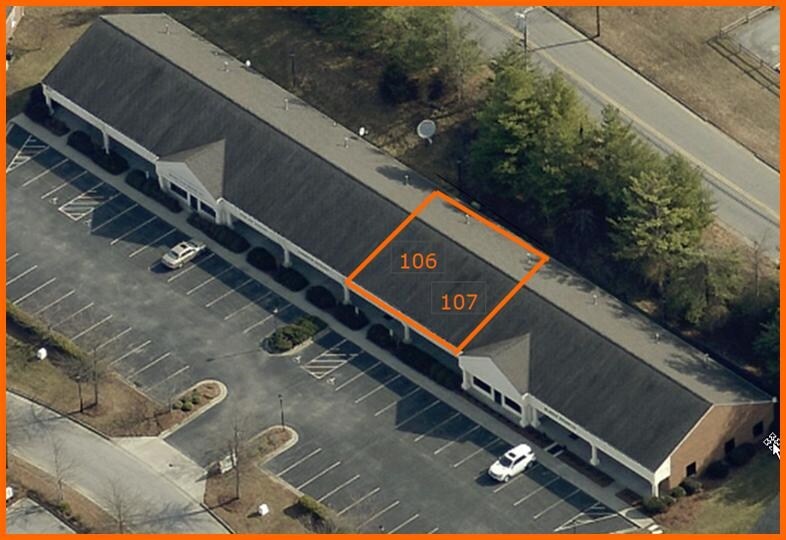 More Photos Of 1022 Hutton Ln, High Point Office For Lease