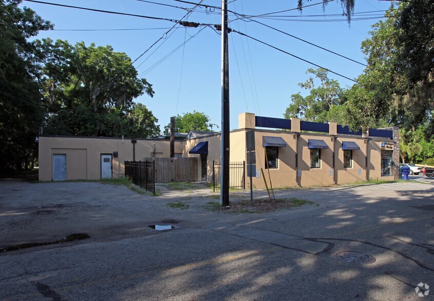 More Photos Of 613 Carteret St, Beaufort Storefront For Lease