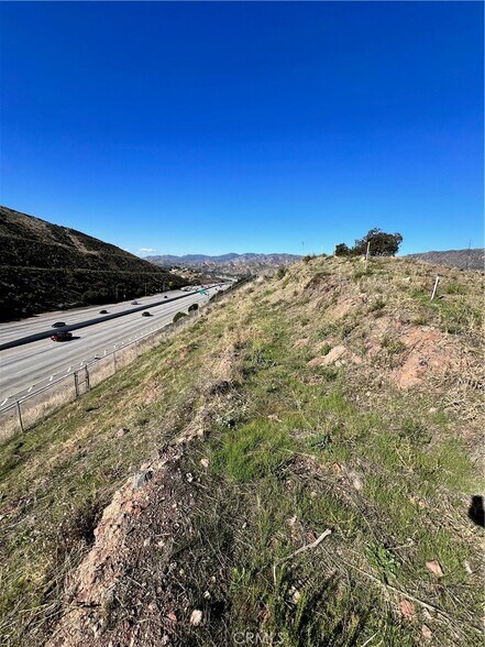 More Photos Of 10200 Willow Springs Lane, Sunland Land For Lease