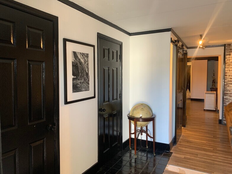 More Photos Of 60 State Rd, Media Flex For Sale